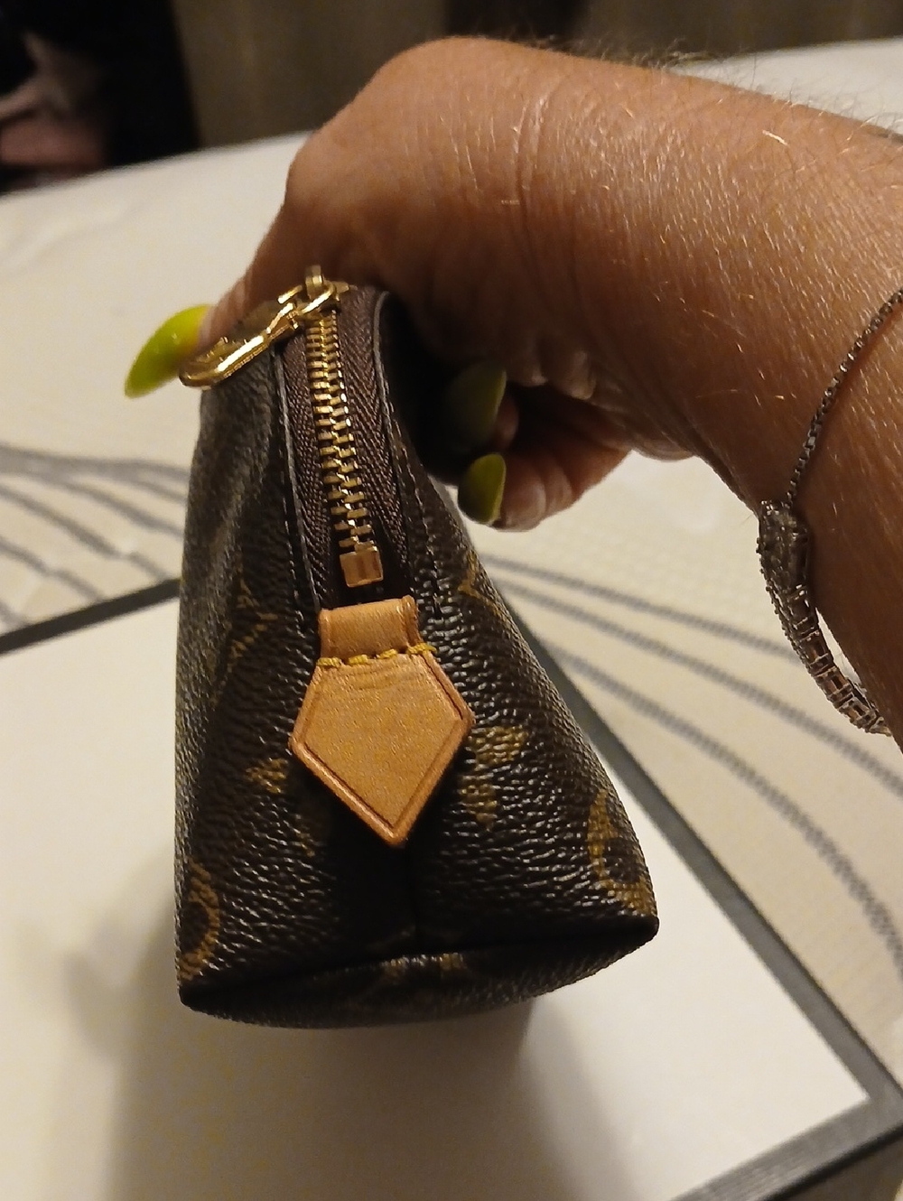 Make Up Pouch - Picture 8 of 11